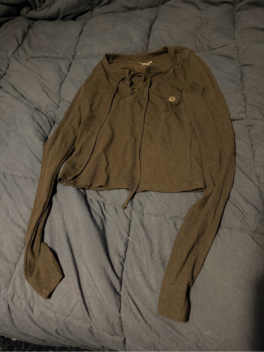 American Eagle Outfitters Black Ribbed Lace-Up Long Sleeve Crop Top